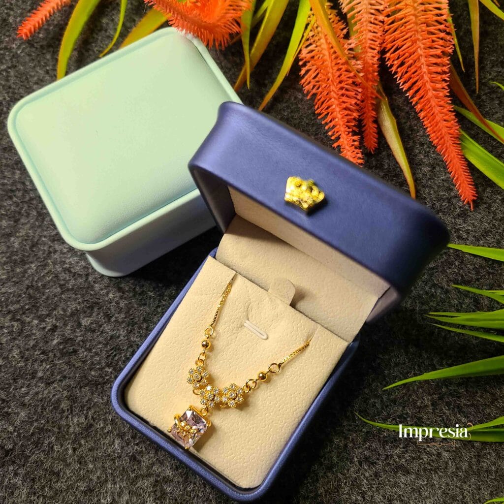 Gold Floral Necklace