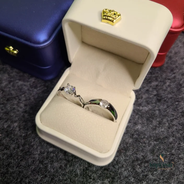 Premium Silver Couple Rings Set