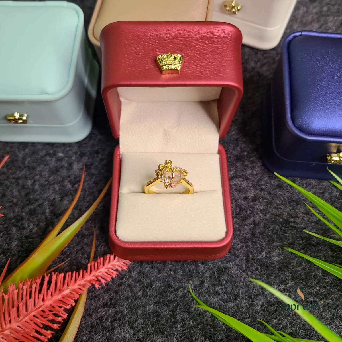 Stone Gold Ring