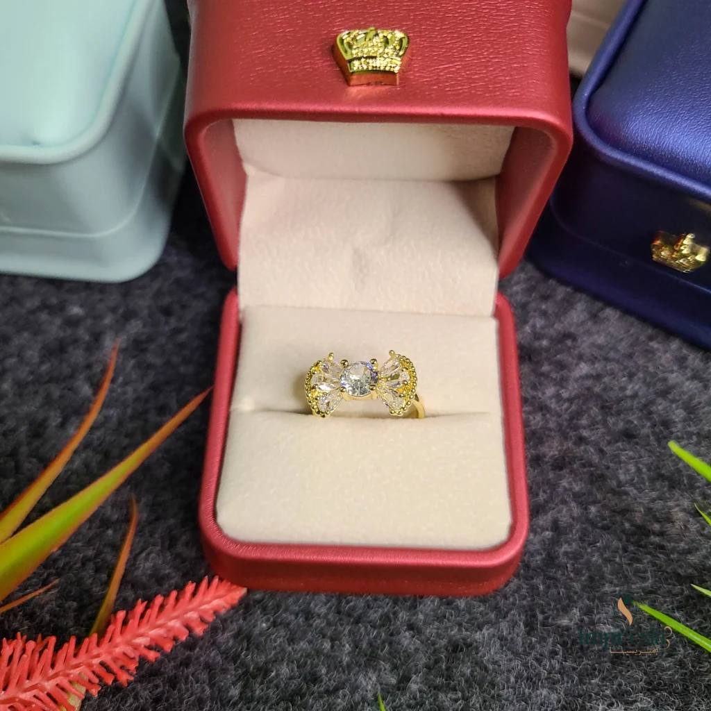 Luxury Gold Stone Ring