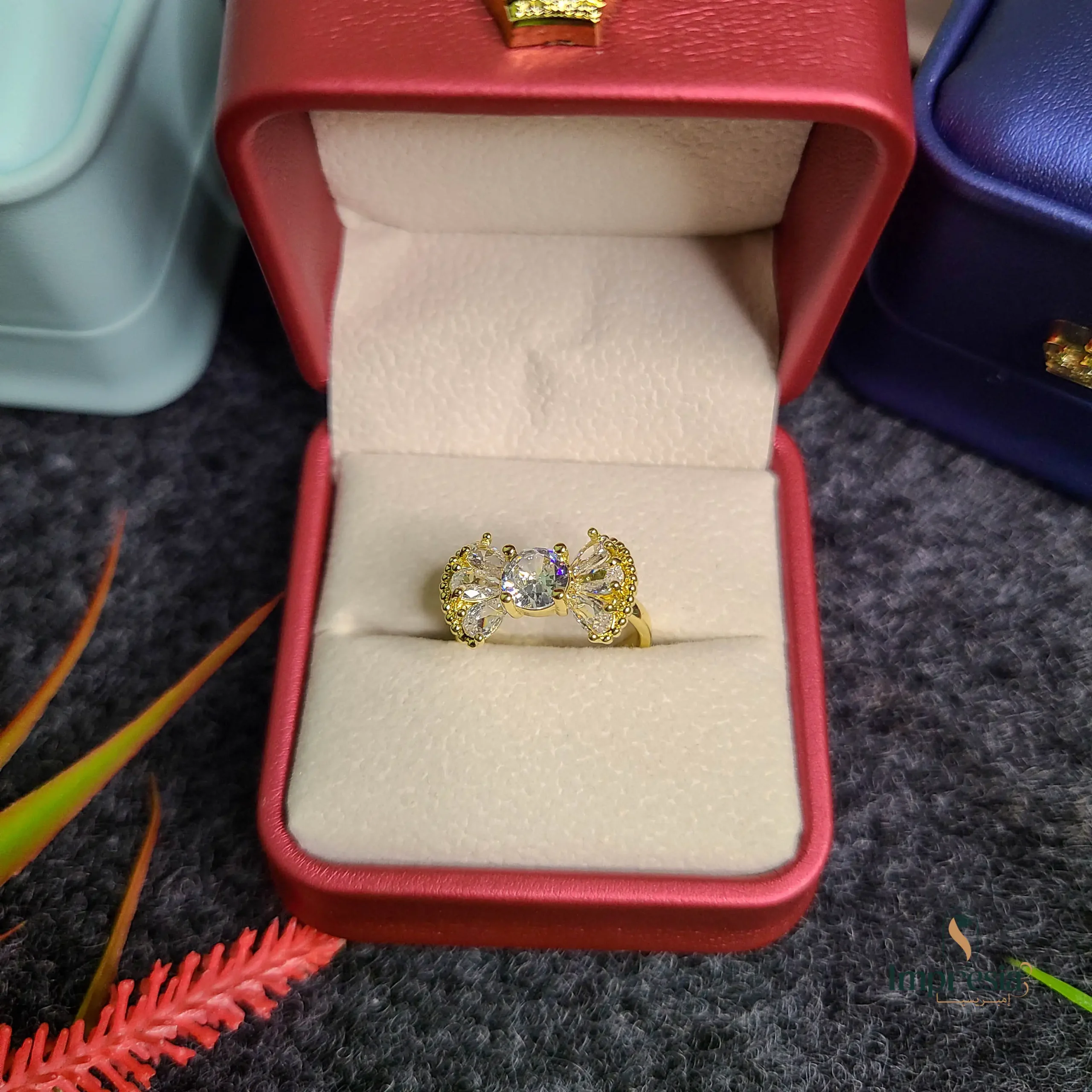Luxury Gold Stone Ring