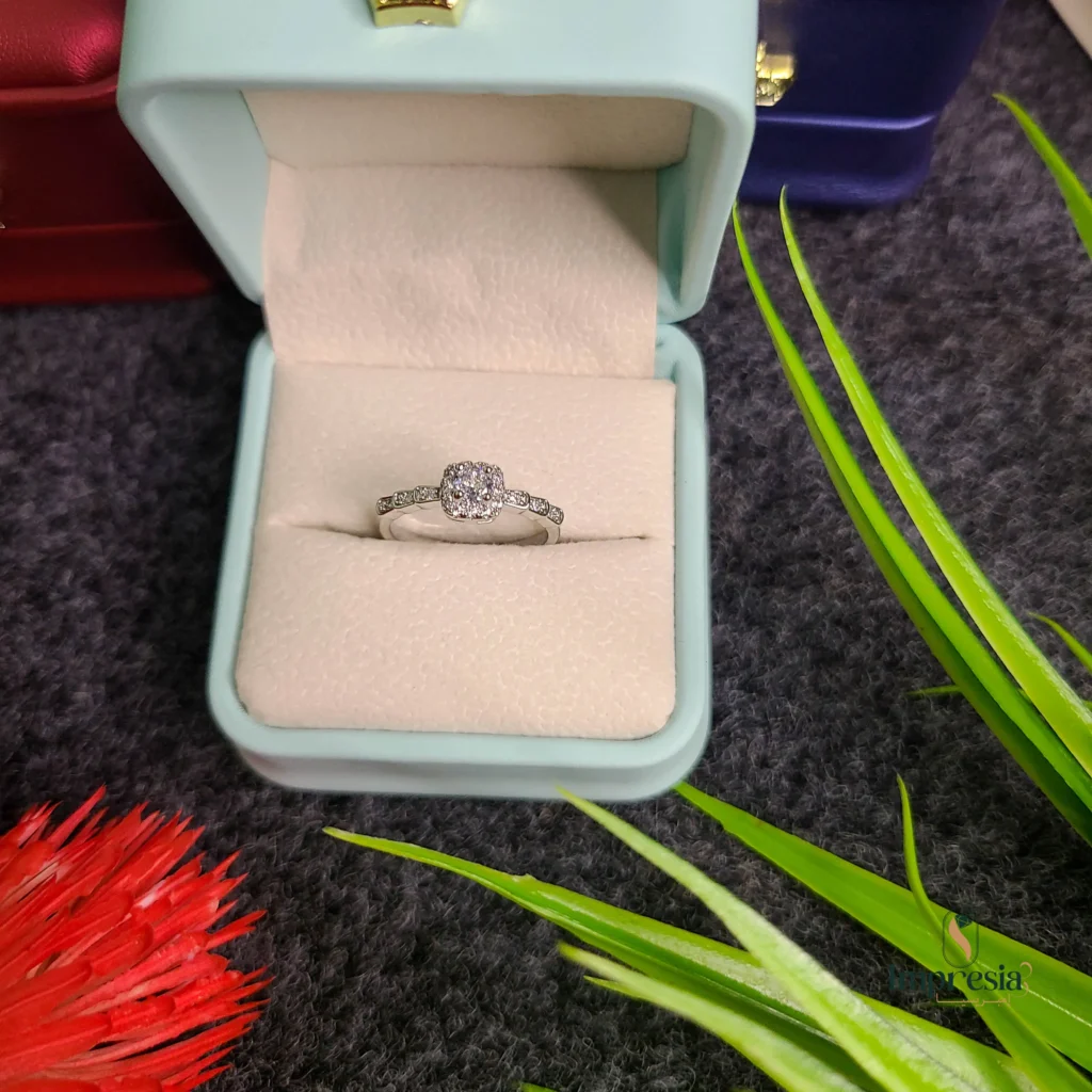 Silver Diamond Cut Ring